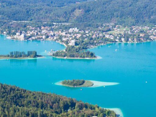 Zu sehen ist das Beitragsbild 1 zum Beitrag mit dem Thema: Kärnten – Wo selbst die Kühe Urlaub machen wollen