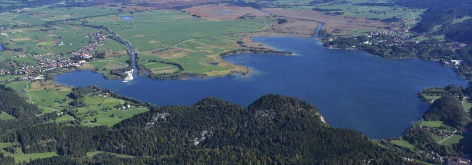 Zu sehen ist das Beitragsbild 1 zum Beitrag mit dem Thema: Kochel am See – Naturgenuss und Freizeitspaß erleben